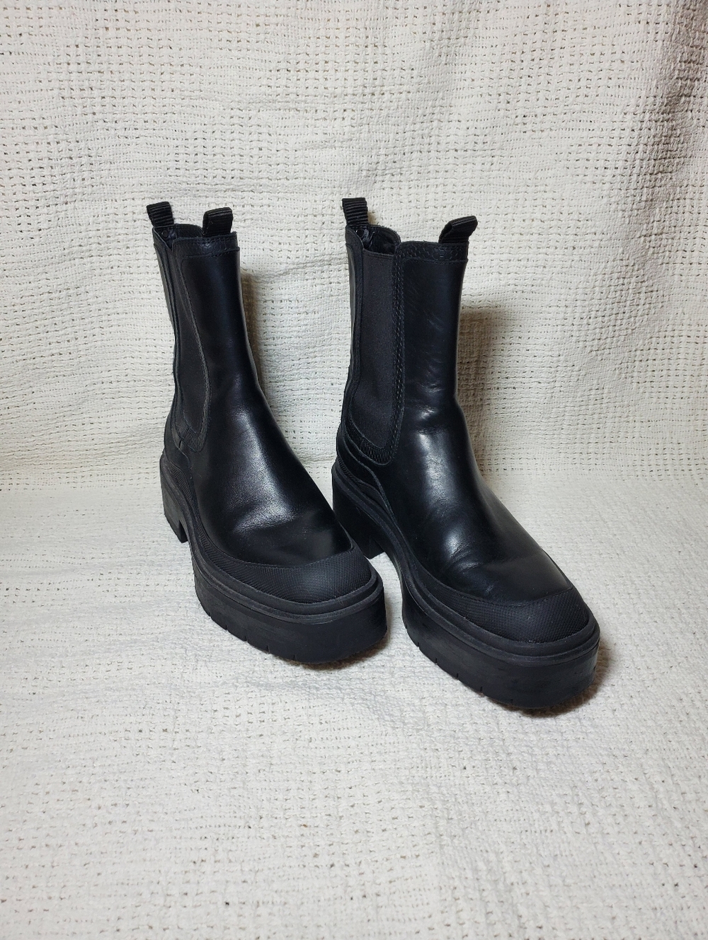Sam Edelman Lulia Black Platform Chelsea Boots Womens 9